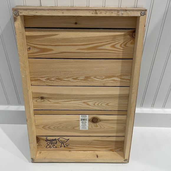 Sweet Bird Co Wall Decor-like new - Picture 5 of 5